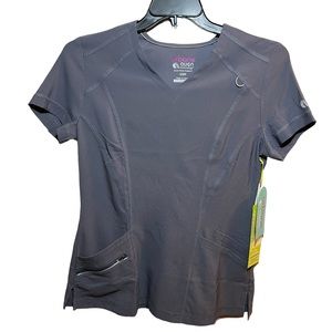 Urbane gray scrub top NWT.  Size xsm.         CB36